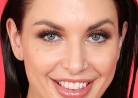 ايفي ليبيل - Ivy Lebelle