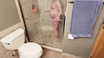 سكس حوامل عائلي زوجة أبي الحامل طلبت مني أن أمارس الجنس معها