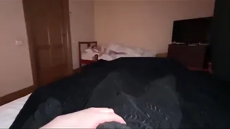 سكس hd روسي اخ ينيك اختة المربربة من كسها بالليل