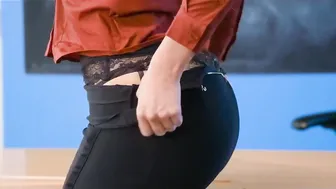 معلمة شقراء بزازها ضخمة تختبر طلابها في الانضباط الجنسي سكس معلمات نار