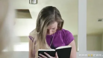 سكس امهات هايجه شرموطة سمينة تمارس الجنس مع صديق ابنتها