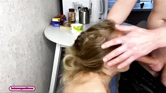 افلام سكس مطابخ زوجة الاب تجبر ابن زوجها على ممارسة الجنس في المطبخ