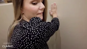 سكس من الكس شرموطة تمص زب كبير وتتناك في حمام المطعم