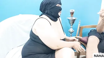 سكس مصري مجاني ام شرموطة تتناك من زوج بنتها في طيزها الضخمة