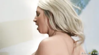 فيديوهات سكس محارم الام تحتاج إلى قضيب ابن زوجها الصغير في كل اخرامها