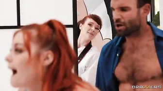 فيديو سكس مجاني زوجة بزازها ضخمة تخون زوجها مع مصور فوتوغرافي