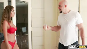 امراة ميلف تتناك من السباك - سكس اجنبي حديث
