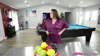 ابنة زوجتي تمص زبي أمام زوجتي - سكس محارم