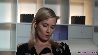 زوجة أبي جذابة جدًا. لا أستطيع المقاومة! - سكس محارم رومانسي