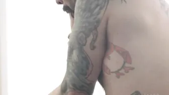 انا مشلولة أريدك أن تنيك بنتي بدلاً مني - افلام سكس نودز​