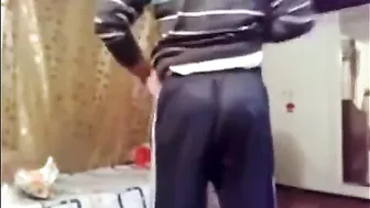مقاطع سكس عراقي زوجة تتناك في منزلها من جارها